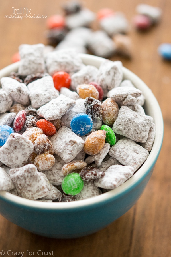 Trail-Mix-Muddy-Buddies-6-of-9w