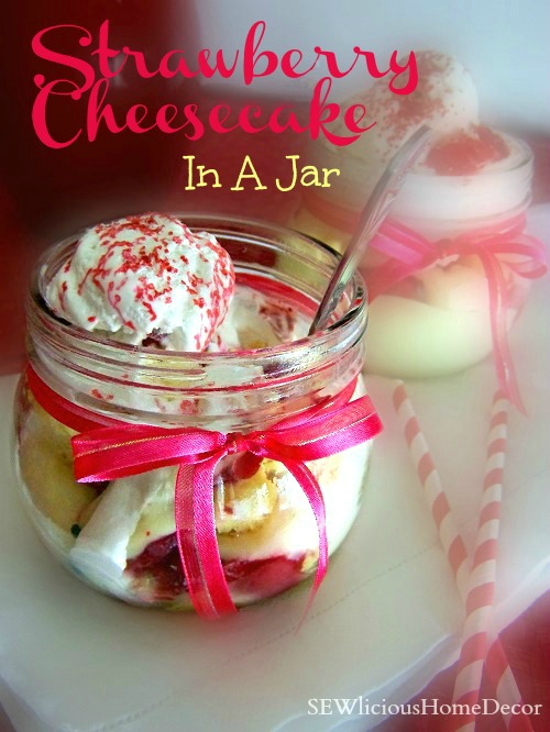 strawberry_cheesecake_in_a_jar.jpg2