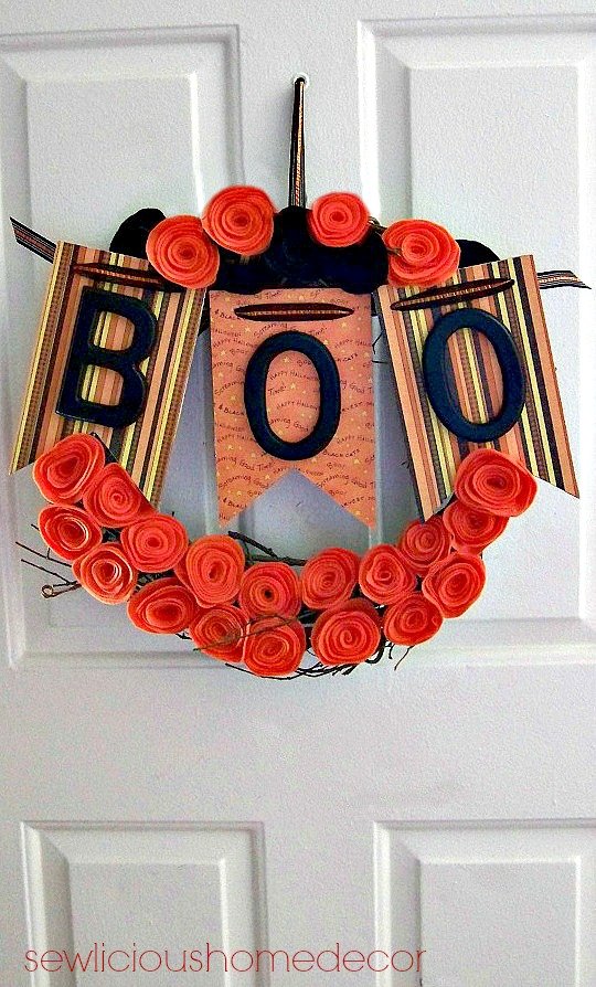 BOO Halloween Wreath