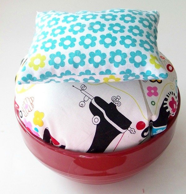 Hot Fudge Sundae Pin Cushion Tutorials