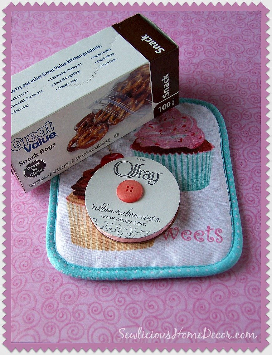 Pot Holder plastic baggie tutorial supplies