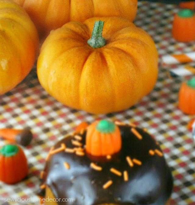 A Pumpkin Patch of Mini Pumpkins