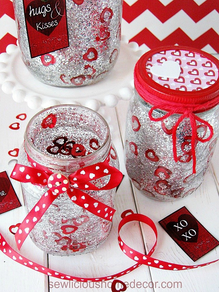 DIY Confetti Valentine Jars with free printables  