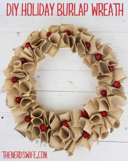 Holiday-Burlap-Wreath-500x630