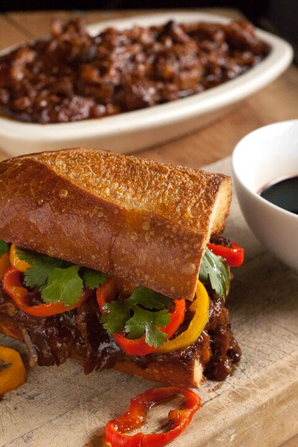 balsamic-bbq-pulled-pork-sandwich-1